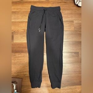 Lululemon Ready to Rulu Joggers